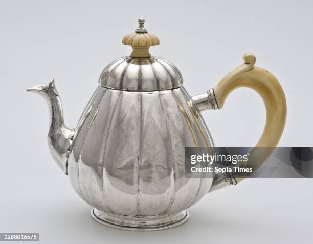 Hendrik van Beest, Silver teapot with ivory handle and knob on lid, teapot tableware holder ivory silver, driven Pear-shaped lobed body on...