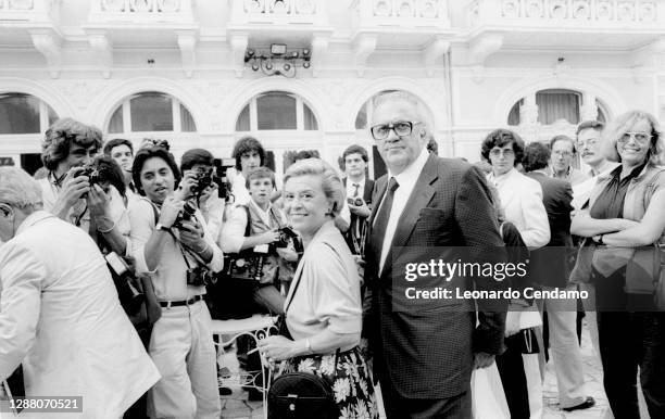 Italian film director Federico Fellini and Italian actress Giulietta Masina