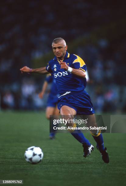 Fabrizio Ravanelli of Juventus in action during the Final Champions League match between Ajax and Juventus at Stadio Olimpico on 22 May 1996 in Rome,...