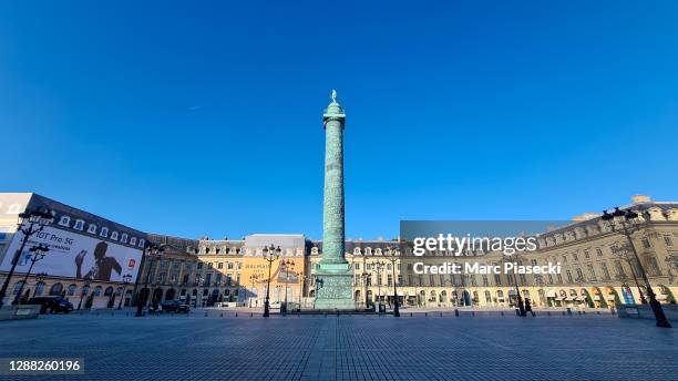 General view at the Place Vendome on November 28, 2020 in Paris, France. The reopening of stores selling "non-essential" products, such as jewelry...