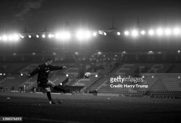 Joe Simmonds of Exeter Chiefs kicks during the warm up ahead of the Gallagher Premiership Rugby match between Exeter Chiefs and Bath at Sandy Park on...