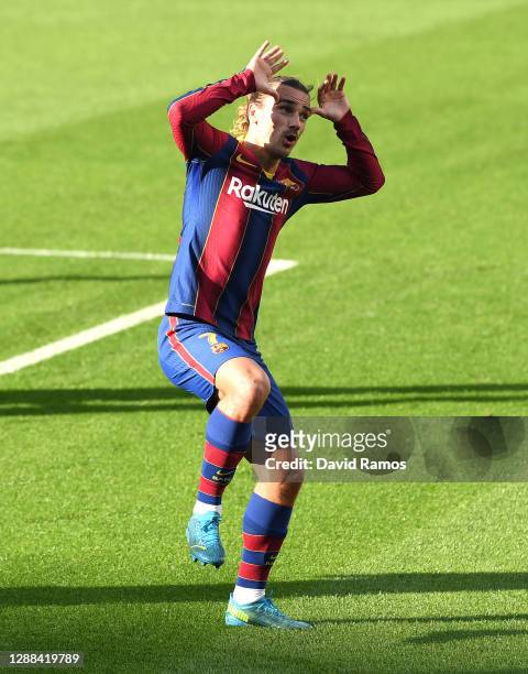 Antoine Griezmann of Barcelona celebrates after scoring their sides second goal during the La Liga Santander match between FC Barcelona and C.A....