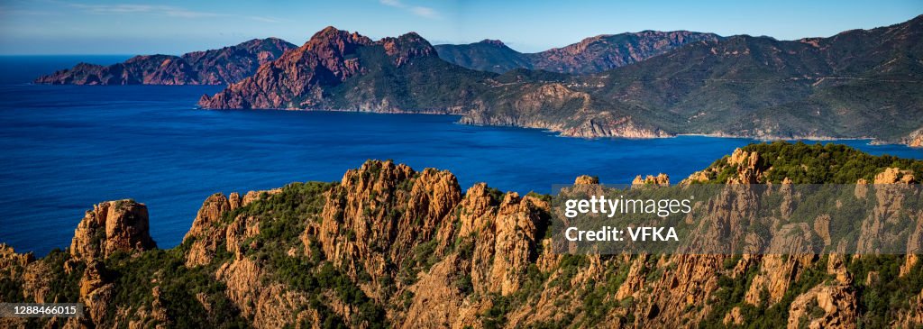 Formations rocheuses dans le paysage bizzare de Calanche de Piana, situé dans n le golfe de Porto, sur la côte ouest de la Corse, France.