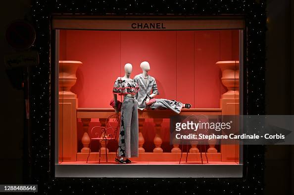 chanel store champs elysees