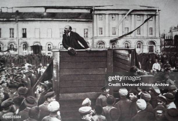 Lenin Shouting Speech Lenin Photos and Premium High Res Pictures - Getty Images