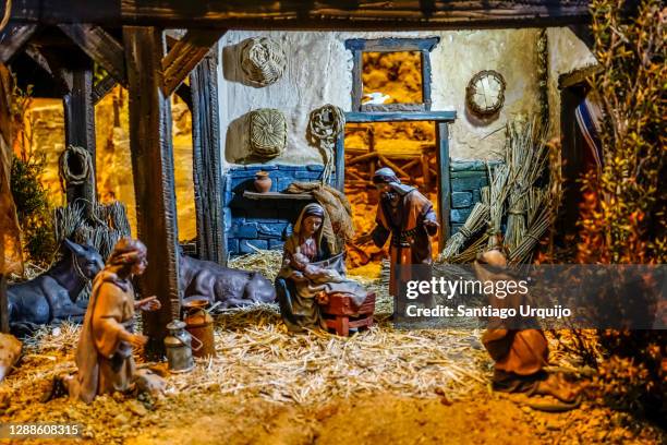 nativity manger - natività foto e immagini stock
