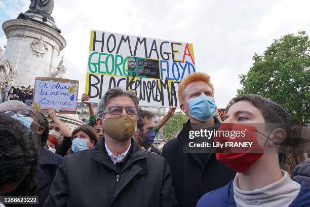 Jean-Luc Mélenchon et Adrien Quatennens, députés de la France insoumise, lors du rassemblement en hommage à Georges Floyd, contre le racisme et les...