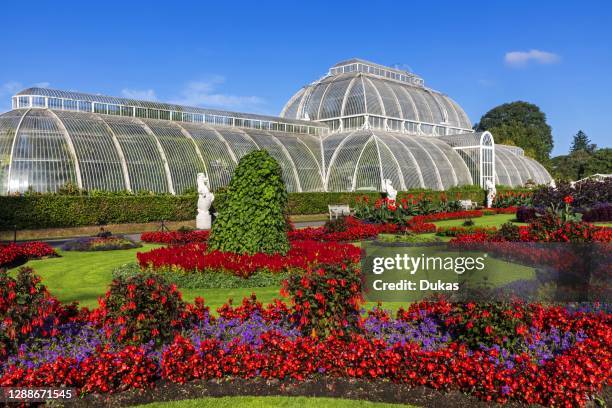 England, London, Richmond, Kew Gardens, The Palm House.