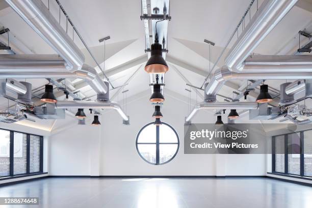 Exclose Ceiling 347 Exposed Ceiling Architecture Stock Photos, High-Res Pictures, and ...