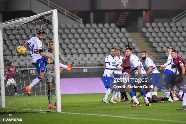 Soualiho Meïté of Torino FC scores a goal during the Serie A match between Torino FC and UC Sampdoria at Stadio Olimpico di Torino on November 30,...