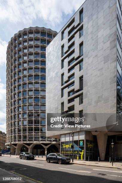 View from Kingsway. Space House, London, United Kingdom. Architect: Richard Seifert, 1966.