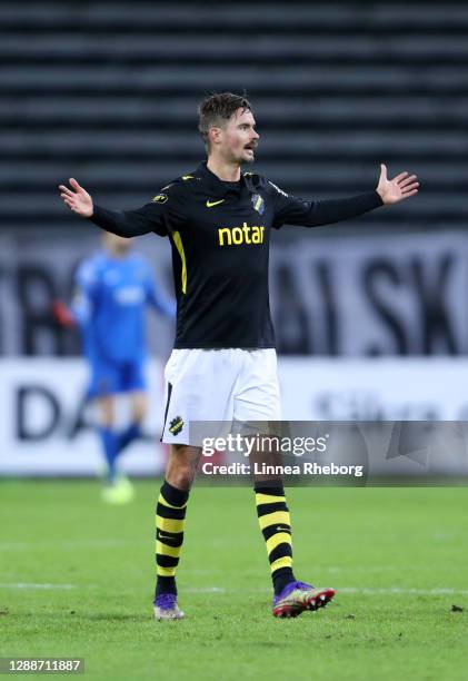 Mikael Lustig of AIK reacts during the Allsvenskan match between AIK and Kalmar FF at Friends arena on November 30, 2020 in Solna, Sweden. Sporting...