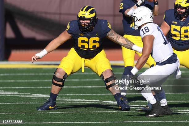 Chuck Filiaga of the Michigan Wolverines plays against the Penn State Nittany Lions at Michigan Stadium on November 28, 2020 in Ann Arbor, Michigan.