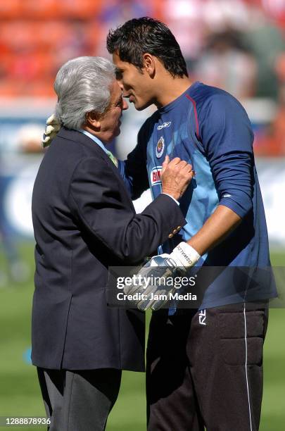 Justino Compean and Oswaldo Sanchez of Chivas during the final match of the Apertura Tournament 2006 on December 10 , 2006 on Nemesio Diez Stadium in...