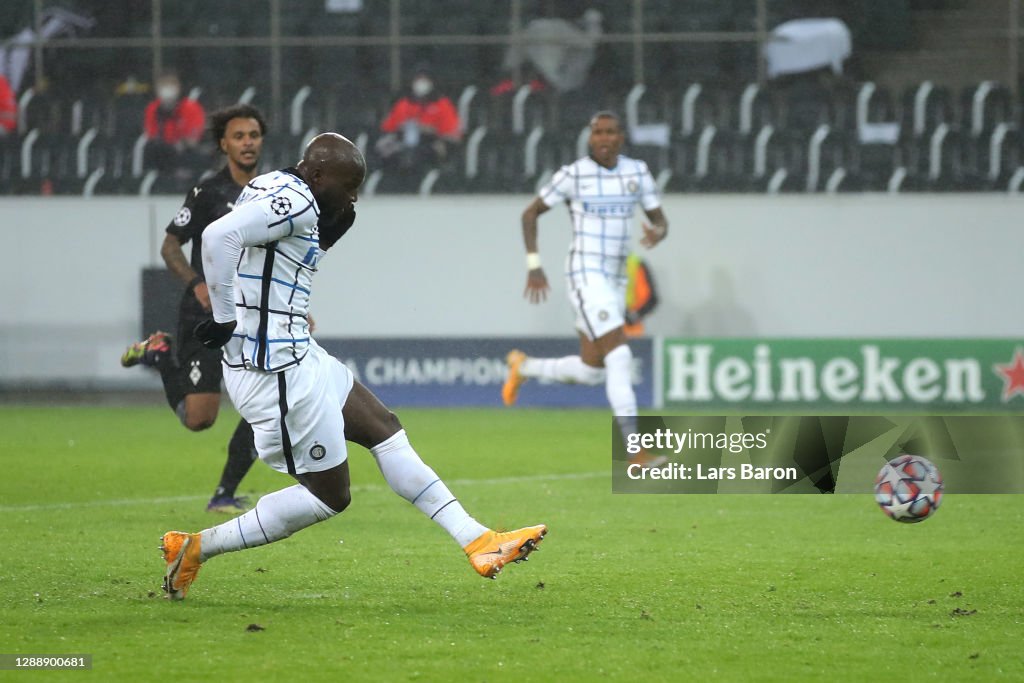 Borussia Moenchengladbach v FC Internazionale: Group B - UEFA Champions League