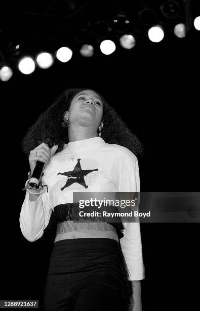 Tracie Spencer Photos and Premium High Res Pictures - Getty Images