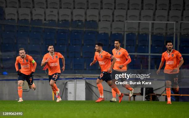 Irfan Can Kahveci of Istanbul Basaksehir FK celebrates with team mates Nacer Chadli, Berkay Ozcan, Deniz Turuc and Edin Visca after scoring their...