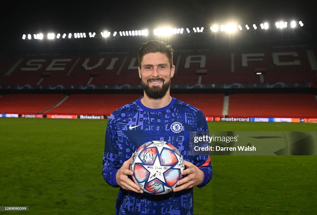 FC Sevilla v Chelsea FC: Group E - UEFA Champions League