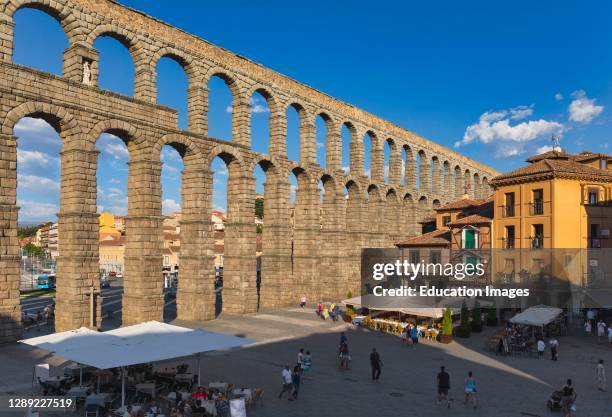 Segovia, Segovia Province, Castile and Leon, Spain. The Roman Aqueduct in Plaza del Azoguejo which dates from the 1st or 2nd century AD. The Old Town...