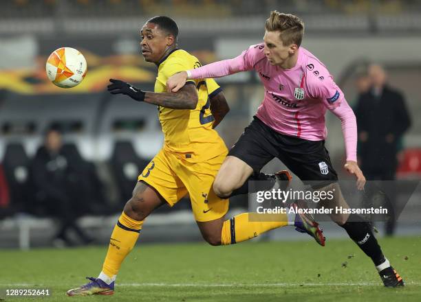 Steven Bergwijn of Tottenham Hotspur is fouled by Philipp Wiesinger of LASK and a penalty is later awarded during the UEFA Europa League Group J...