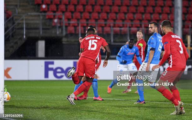 Bruno Martins Indi of Alkmaar Zaanstreek scores their team's first goal during the UEFA Europa League Group F stage match between AZ Alkmaar and SSC...