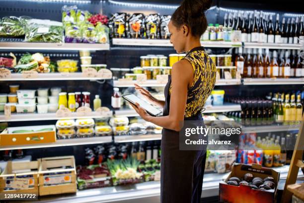 Shop Inventory Checking Grocery Inventory Check Photos and Premium High Res Pictures - Getty Images