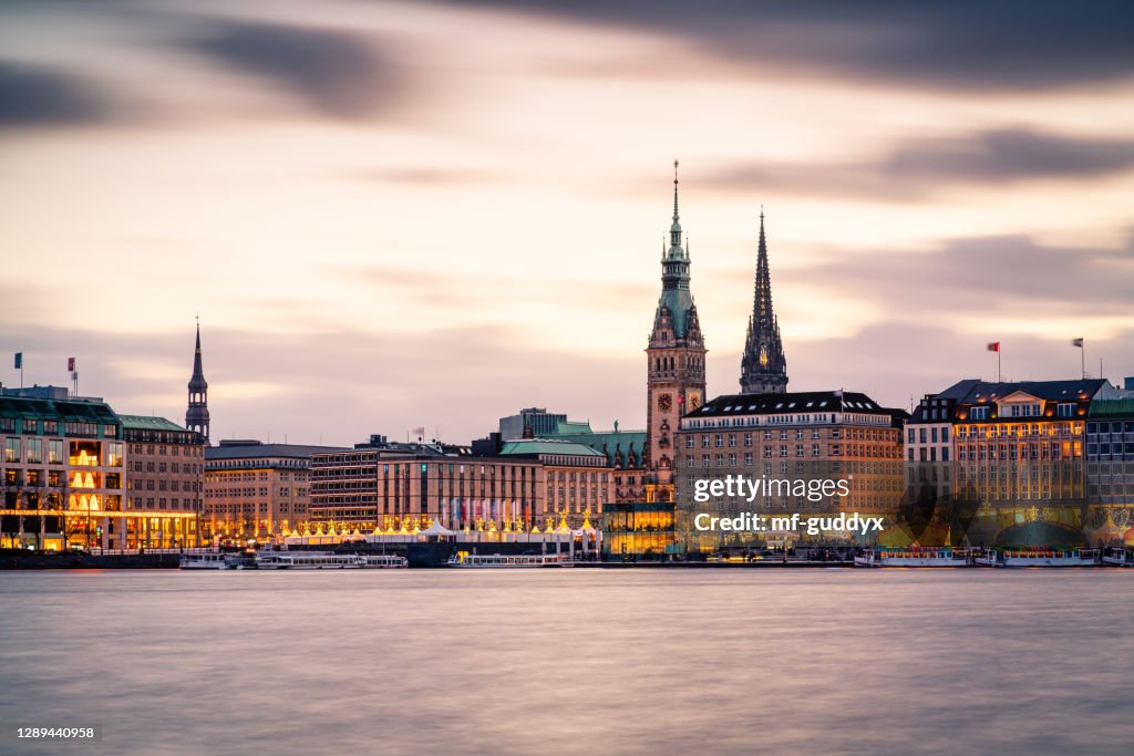 Hamburg town hall and Alster Lake with Christmas market