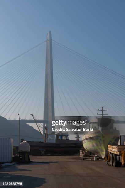 poyrazkoy, istanbul - viaduct ストックフォトと画像
