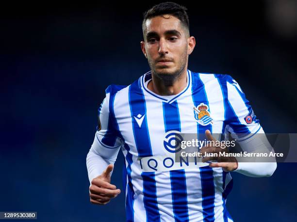 Alcaide Roberto Alcaide Photos and Premium High Res Pictures - Getty Images