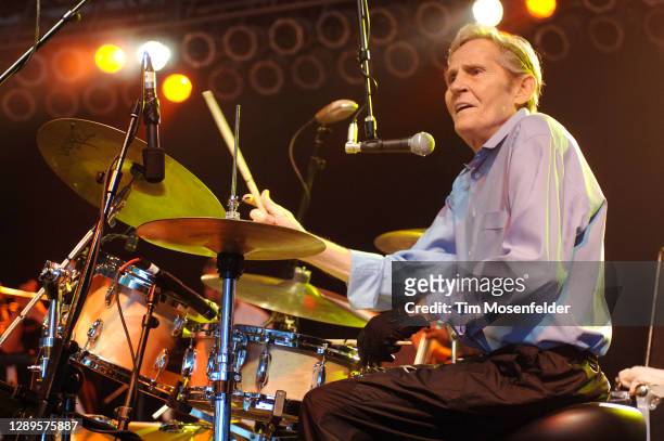 Levon Helm performs during Bonnaroo 2008 on June 13, 2008 in Manchester, Tennessee.
