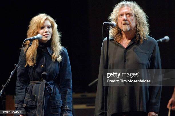 Alison Krauss and Robert Plant perform at the Greek Theatre on June 27, 2008 in Berkeley, California.