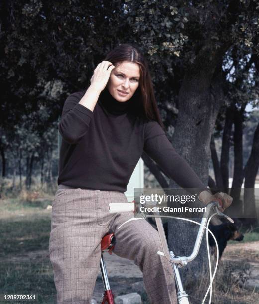 Italian actress Lucia Bose , Miss Italy 1947, during the filming of the television show “Doble Imagen”, Madrid, Spain, 1970.