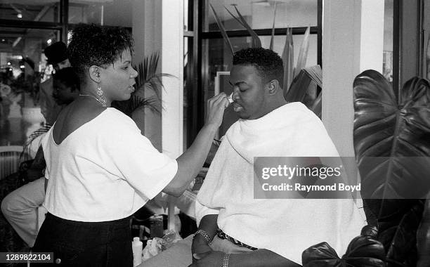 Singer Bubba of Today gets 'hair and makeup' as he prepares to be interviewed by Donnie Simpson, host of 'Video Soul' during 'Motown Soul By The Sea...