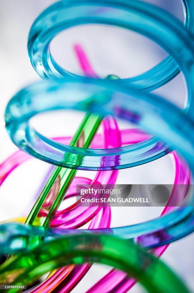 Spiral straws
