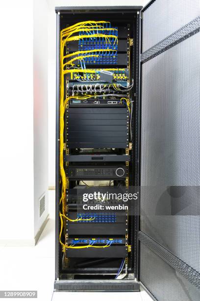 46 Messy Computer Files Stock Photos, High-Res Pictures, and Images ...