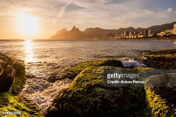 panorama of rio de janeiro at sunset, brazil. ipanema beach at sunset. rio de janeiro - praia de copacabana imagens e fotografias de stock