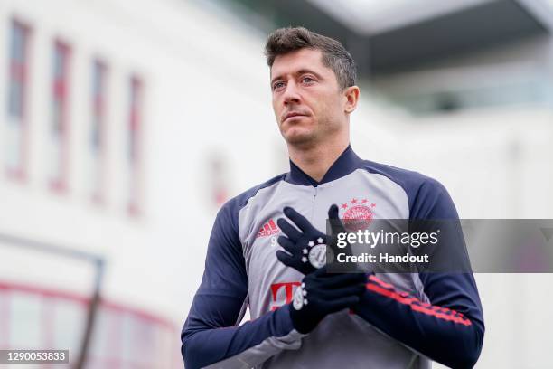 Robert Lewandowski of FC Bayern München arrives for a training session ahead of the UEFA Champions League Group A stage match between FC Bayern...