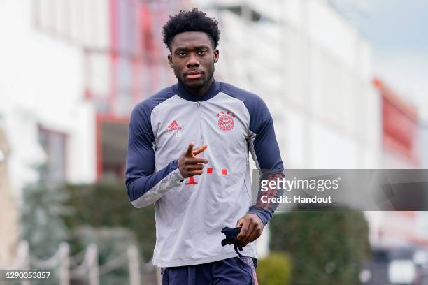 Alphonos Davies of FC Bayern München arrives for a training session ahead of the UEFA Champions League Group A stage match between FC Bayern Muenchen...