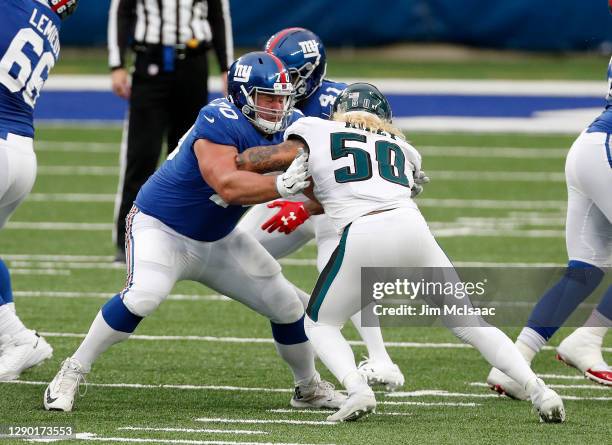 Kevin Zeitler of the New York Giants in action against Duke Riley of the Philadelphia Eagles at MetLife Stadium on November 15, 2020 in East...