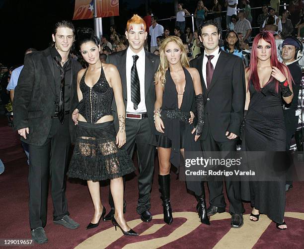 20 Rebelde Cast Photos & High Res Pictures - Getty Images