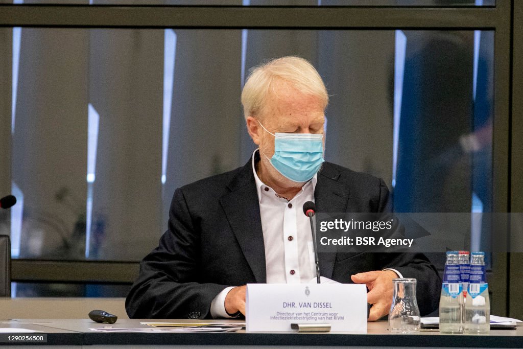 Experts advise Tweede Kamer parliament on coronavirus
