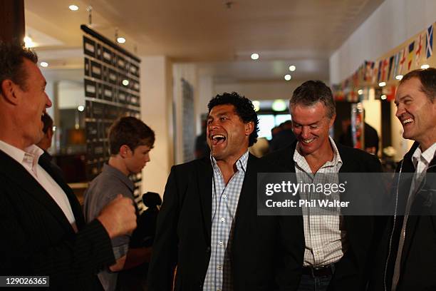 Frano Botica Rugby Frano Botica Photos and Premium High Res Pictures - Getty Images