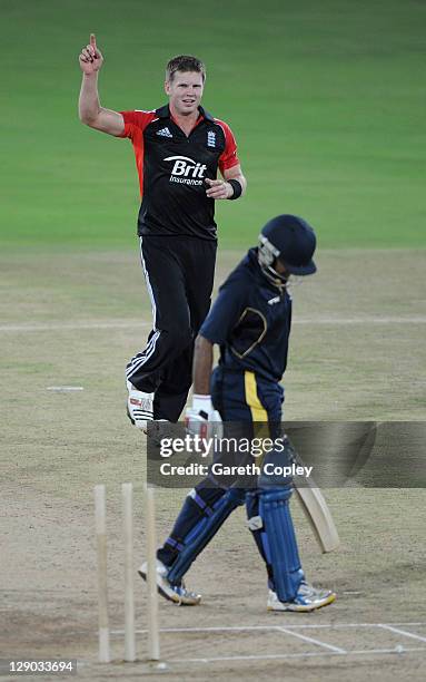 Stuart Meaker 127 Hyderabad Cricket Association Stock Photos, High-Res Pictures, and ...