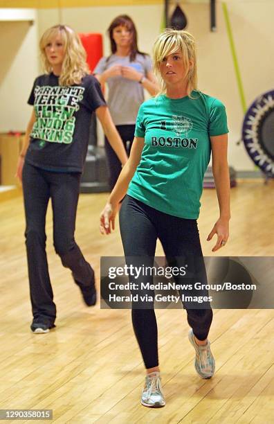Meaghan Rouke 46 Meghan Rourke Photos & High Res Pictures - Getty Images