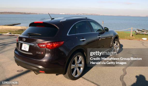 Fx50s Engine 36 Infiniti Fx50s Stock Photos, High-Res Pictures, and Images - Getty ...