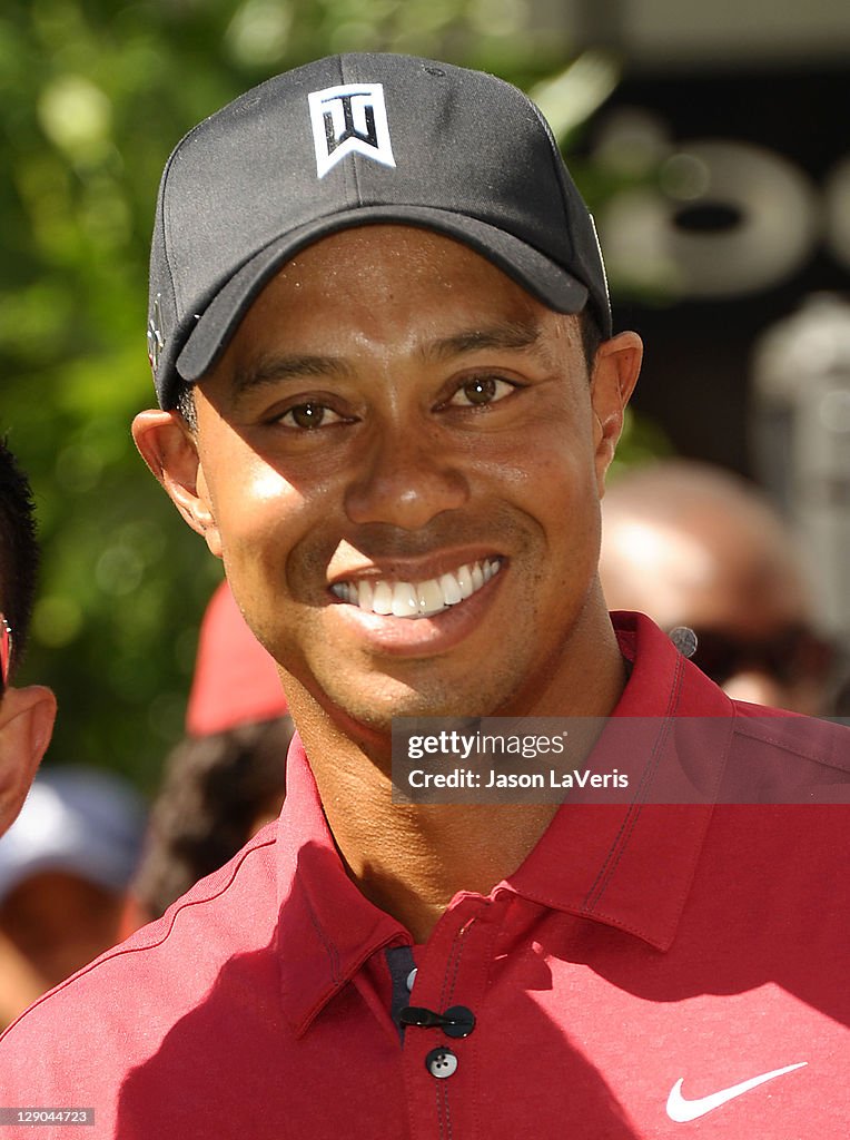 Chevron World Challenge Host Tiger Woods Makes Press Announcement For 2011 Field And Putt With Local Fans