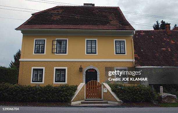 View dated early 08 October 2003 of the house where Hollywood star Arnold Schwarzenegger grew up in the village of Thal bei Graz. As Austrian awoke...