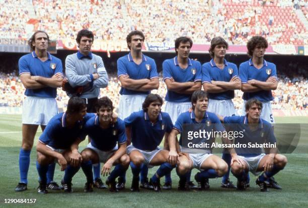 Italy team line up Francesco Graziani, Dino Zoff, Giuseppe Bergomi, Gaetano Scirea, Giancarlo Antonioni, Fulvio Collovati, Antonio Cabrini, Paolo...