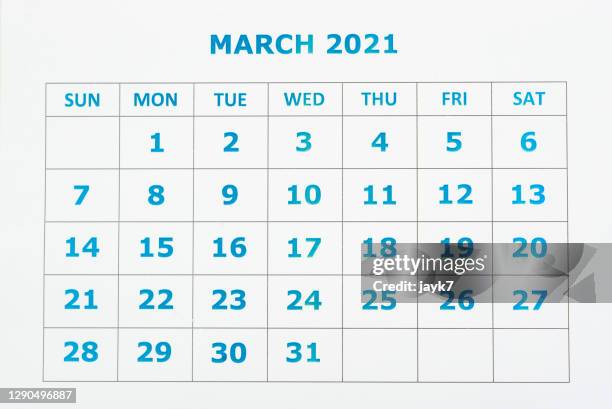 march month calendar - maart stockfoto's en -beelden