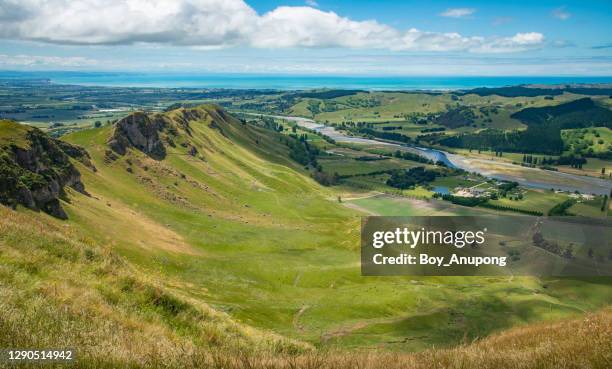 the scenic view from the summit of te mata peak in hawke's bay region, new zealand. - hawkes bay region stock pictures, royalty-free photos & images